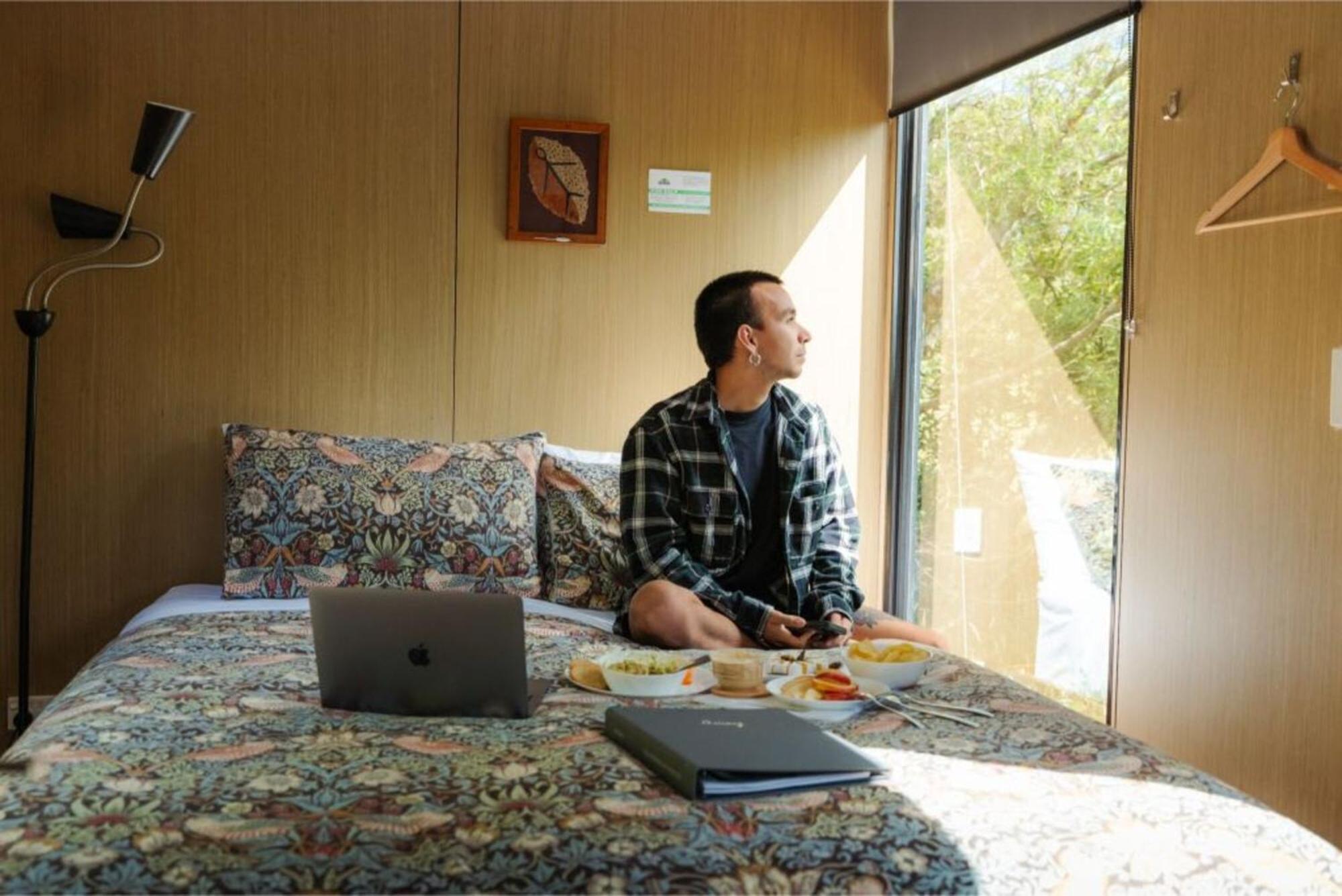 Villa Tranquility Tiny House By Tiny Away à Owaka Extérieur photo