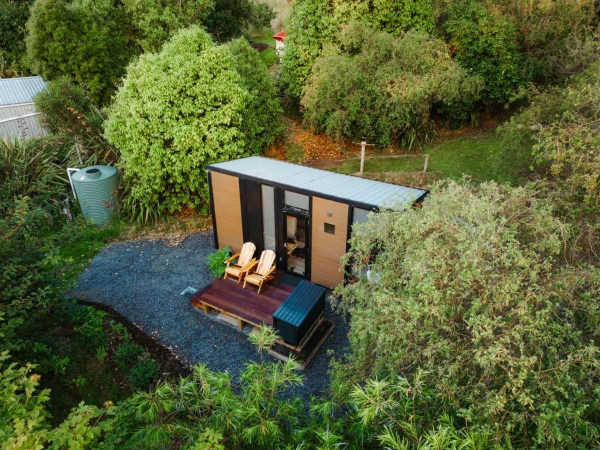 Villa Tranquility Tiny House By Tiny Away à Owaka Extérieur photo